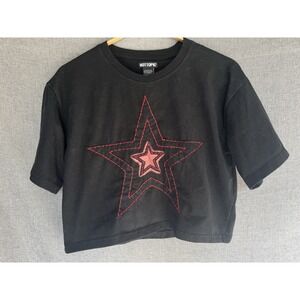 Hot Topic Cropped Top Embroidered Red Star Short Sleeve Small Goth Emo T Shirt‎